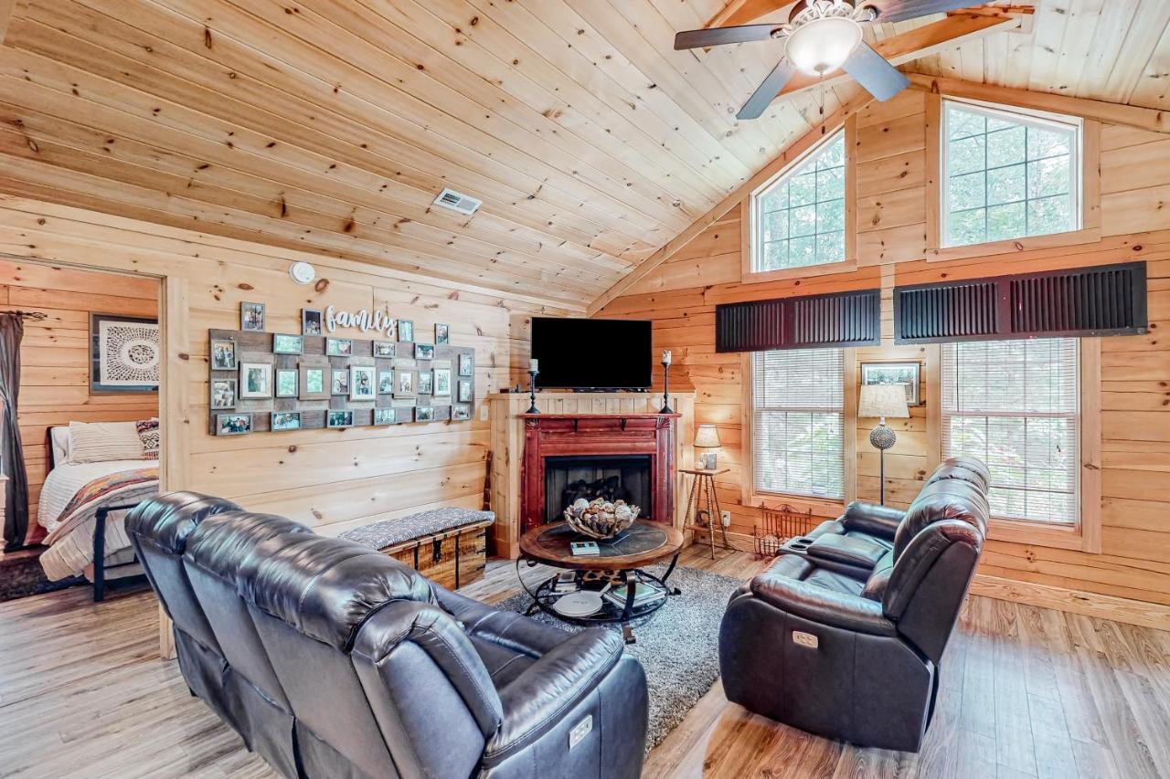 Wild Rose Cabin Lake Lure Bagian luar foto